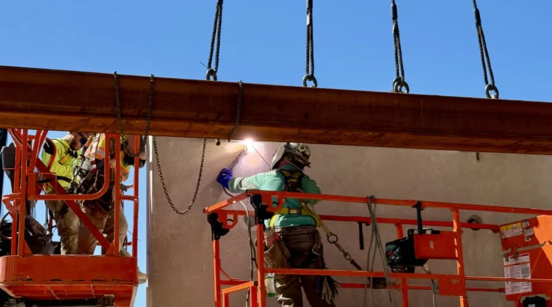 Punch List: Granite wins infrastructure jobs, Hensel Phelps reaches Tampa airport milestone